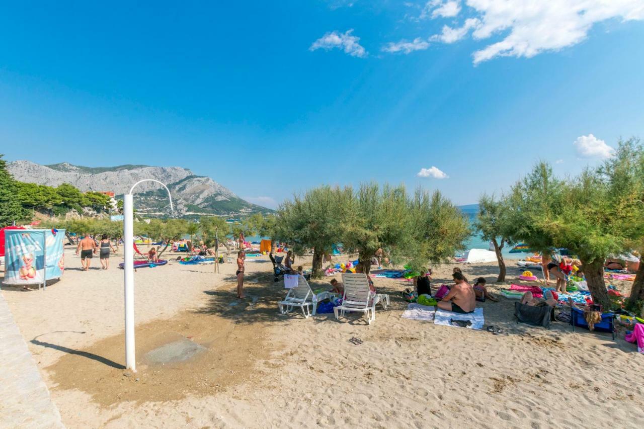 Villa Sara With Sea View And Private Heated Pool Омиш Экстерьер фото